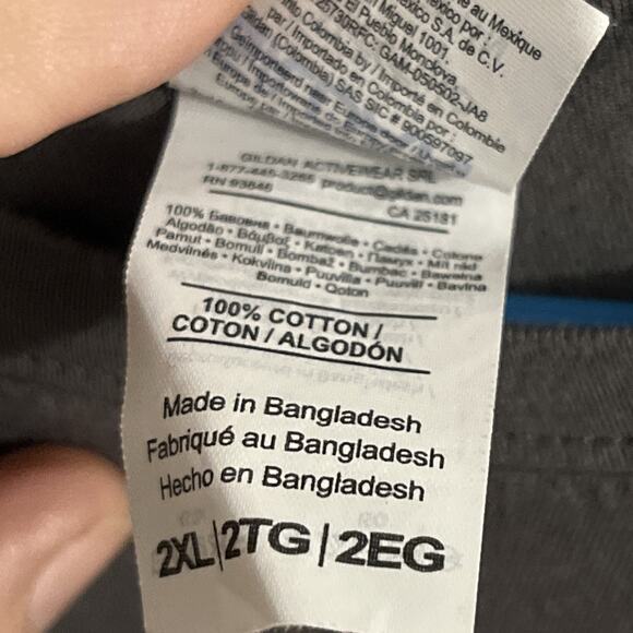 The Late Show Stephen Colbert UNITED WE STAND DIVIDED GRAY 2XL T-SHIRT Political - Picture 6 of 8